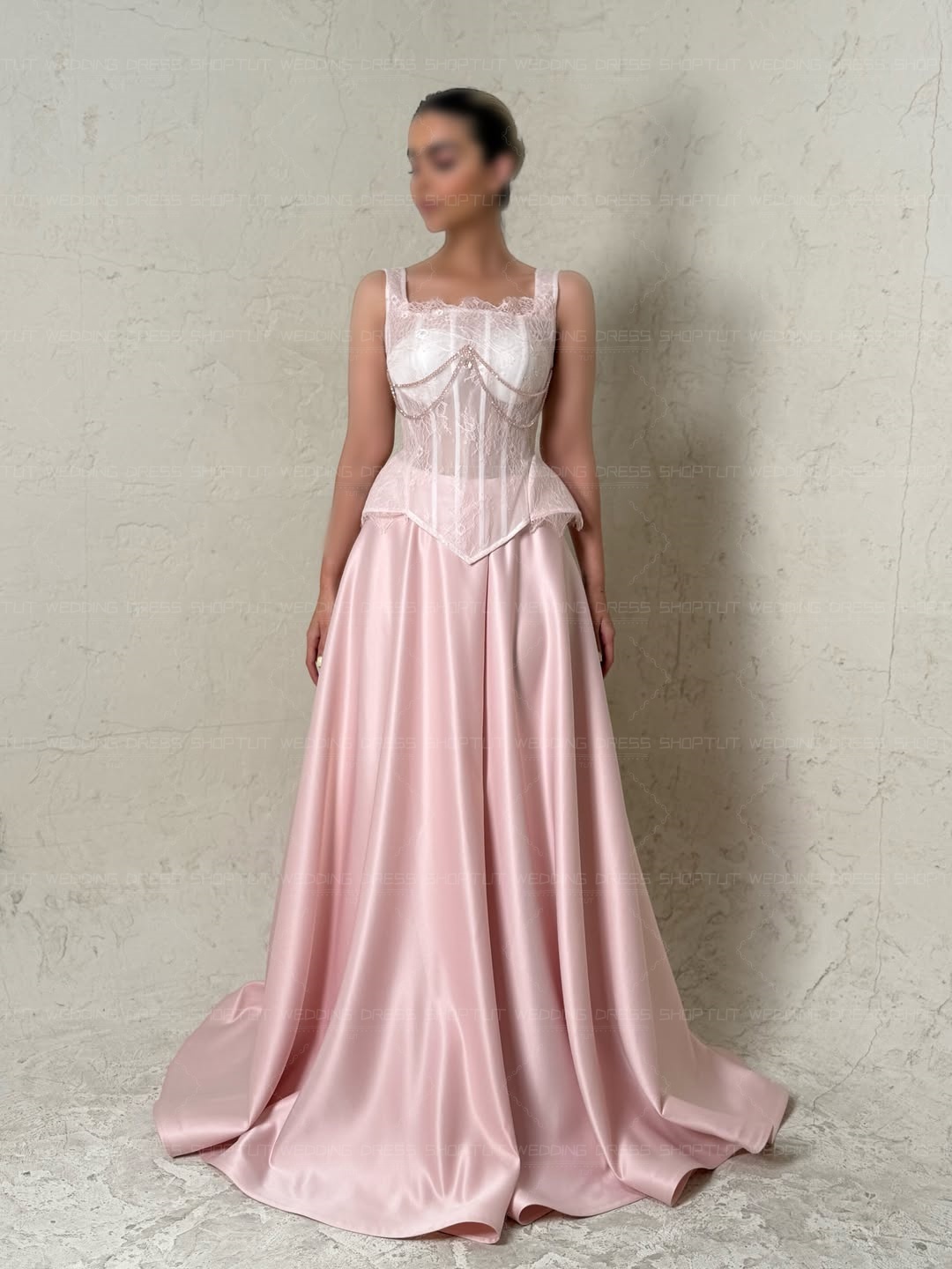 Vestidos de Noite Elegantes em - Elegant Satin Evening Gown Split avaliação e preço