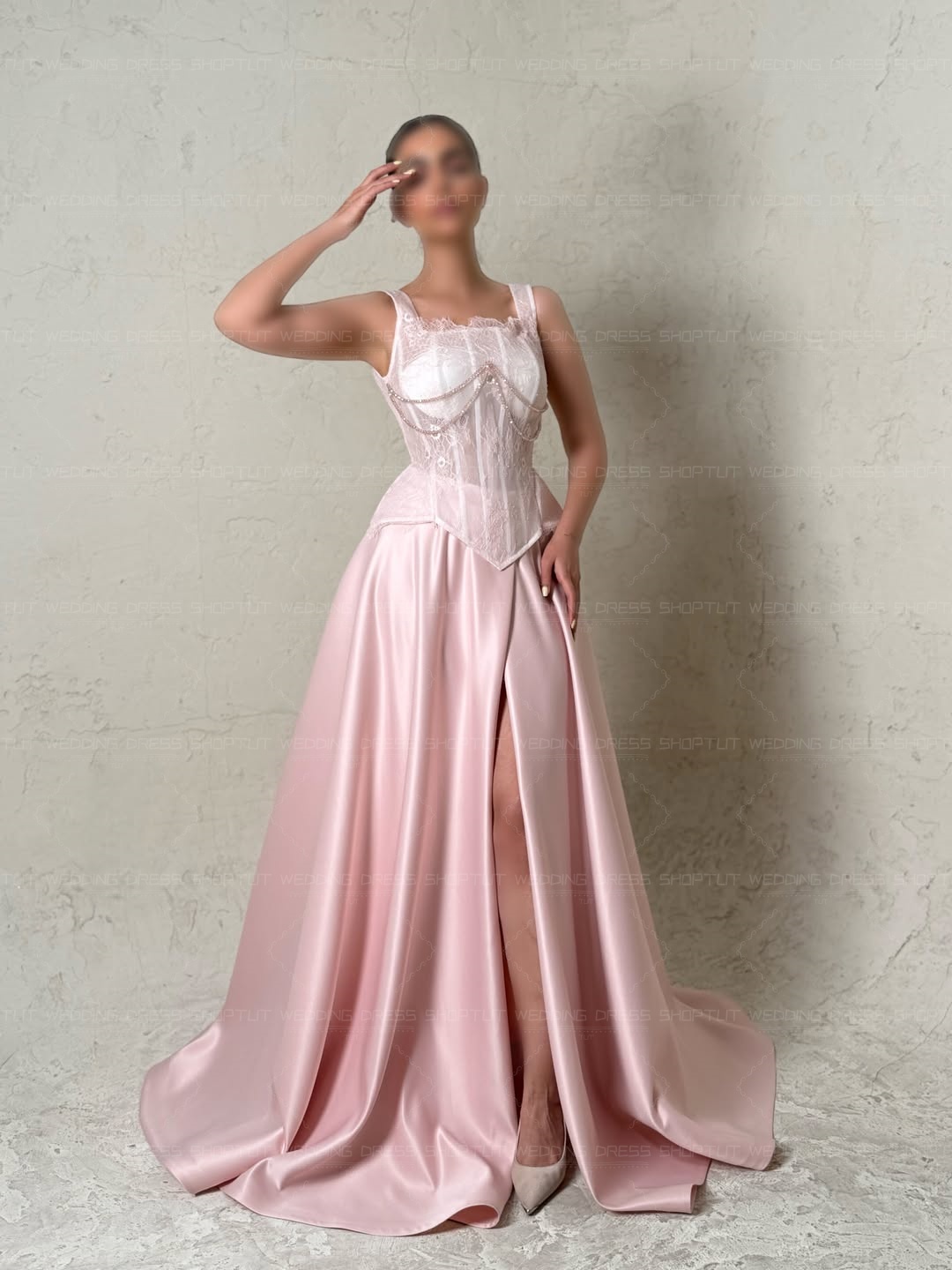 Vestidos de Noite Elegantes em - Elegant Satin Evening Gown Split avaliação e preço