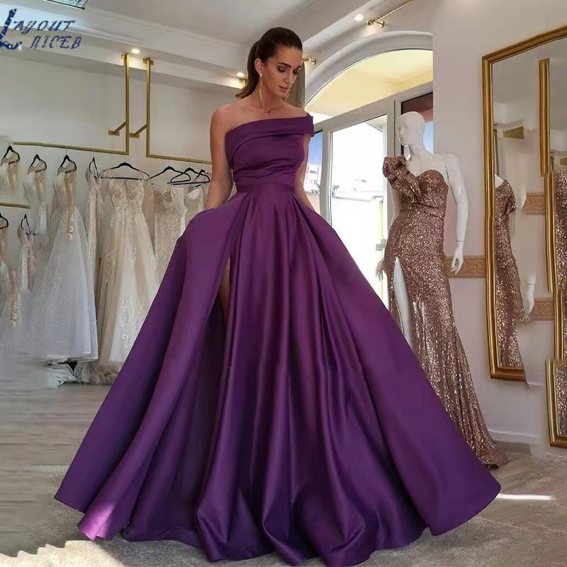 Vestido de Noite Elegante em C - Elegant Satin Evening Gown Split avaliação e preço